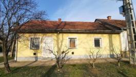 Eladó családi ház Lajosmizse
