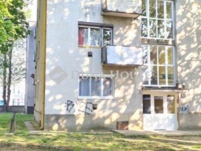 Eladó lakás Pécs