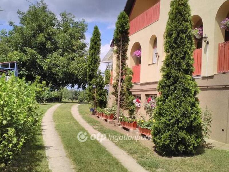 Eladó családi ház Nyírmada
