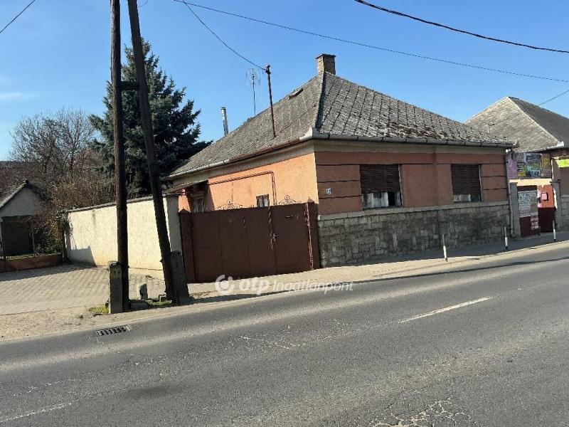 Eladó családi ház Nagykálló