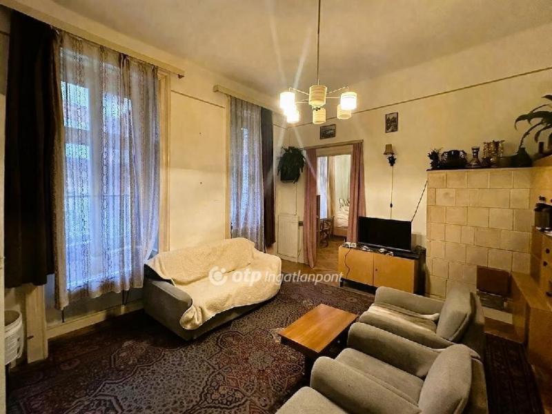 Eladó lakás Budapest