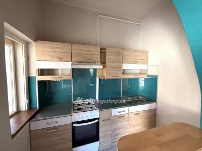 Eladó családi ház Budapest