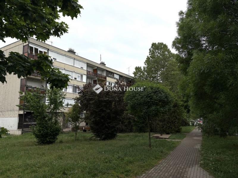 Kiadó lakás Esztergom