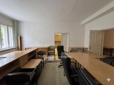 Eladó irodahelység irodaházban Budapest