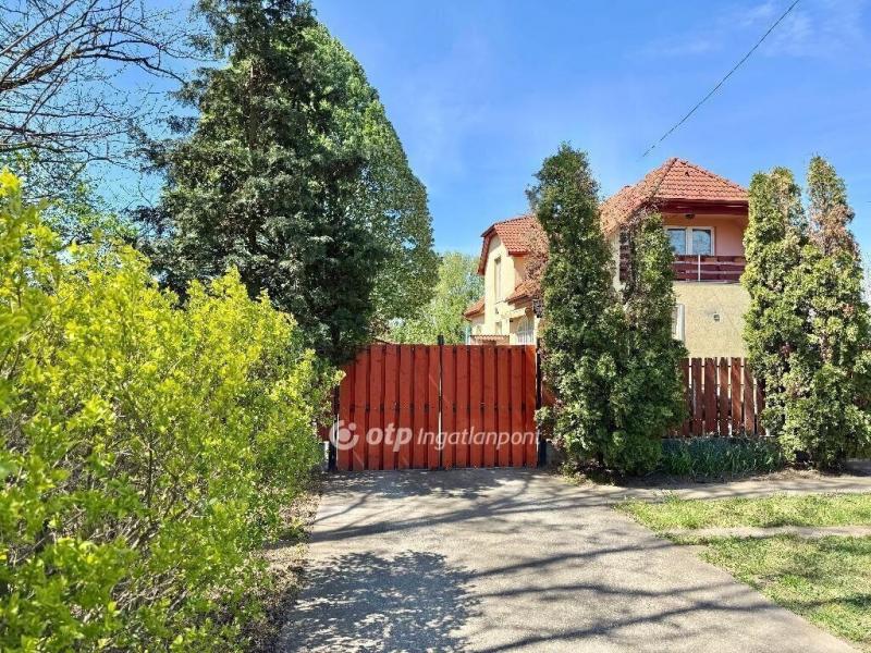 Eladó családi ház Nyíregyháza