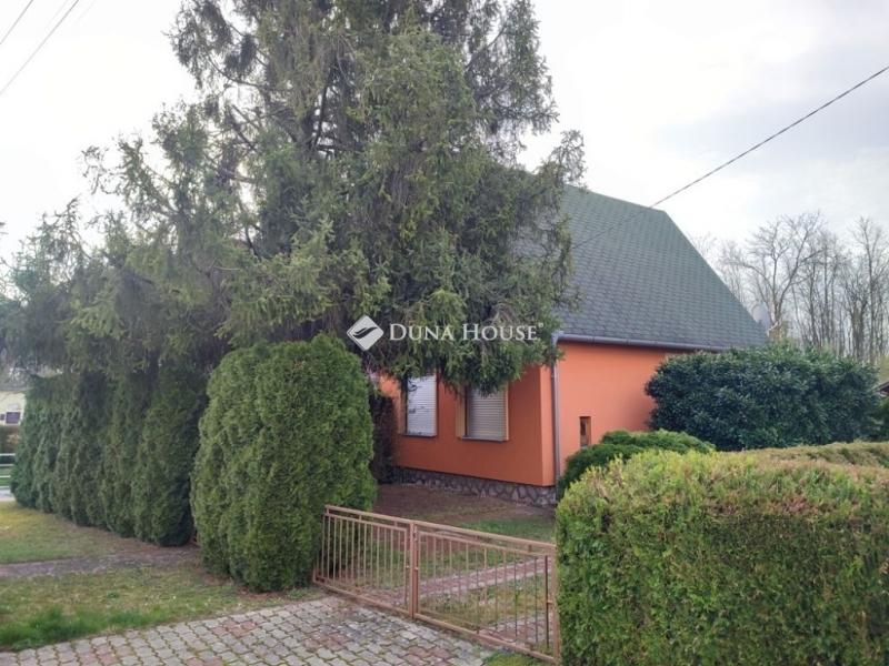 Eladó nyaraló Harkány