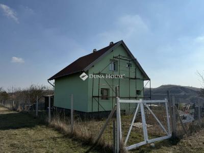 Eladó családi ház Sóskút