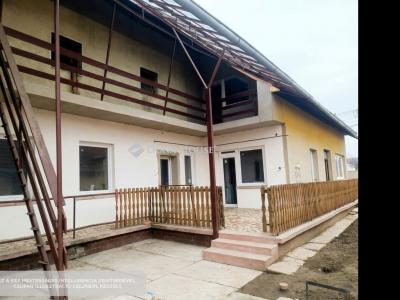 Eladó családi ház Békéscsaba