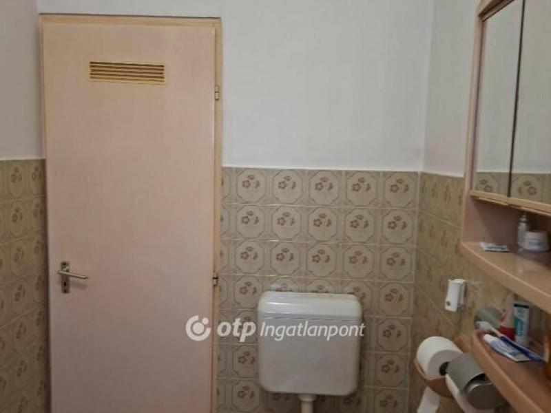 Eladó családi ház Vámospércs