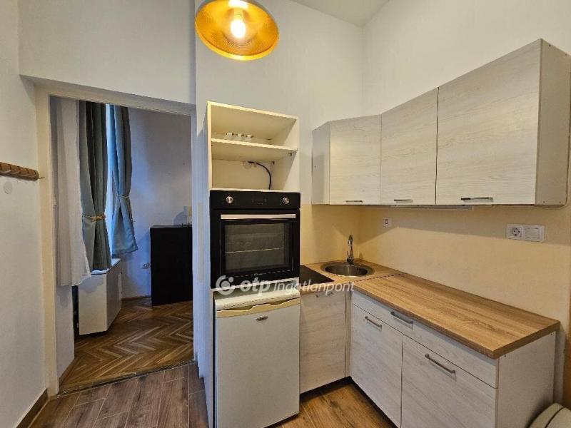 Eladó lakás Budapest
