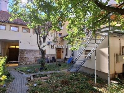 Eladó lakás Pécs