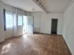 Eladó utcai bejáratú üzlethelység Budapest