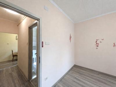 Eladó lakás Debrecen