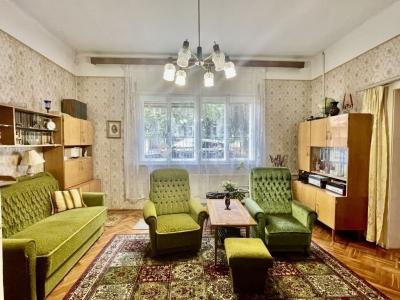 Eladó családi ház Budapest