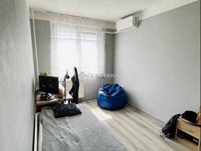 Eladó lakás Tatabánya