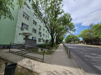Eladó lakás Százhalombatta