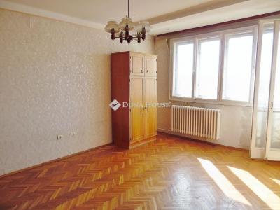 Eladó lakás Debrecen