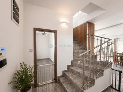 Eladó családi ház Budapest