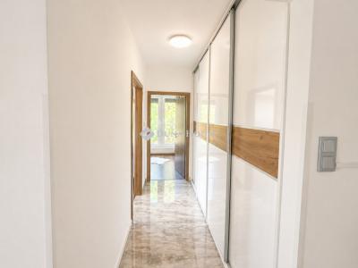Eladó családi ház Budapest