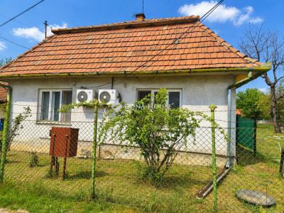 Eladó családi ház Maglód