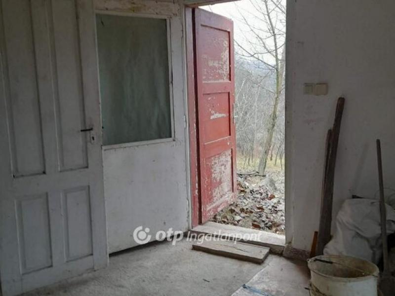Eladó családi ház Gyód