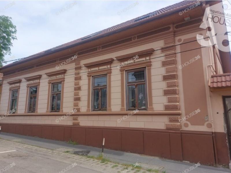 Eladó családi ház Kecskemét