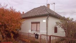 Eladó családi ház Tarpa