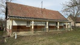Eladó családi ház Kóka