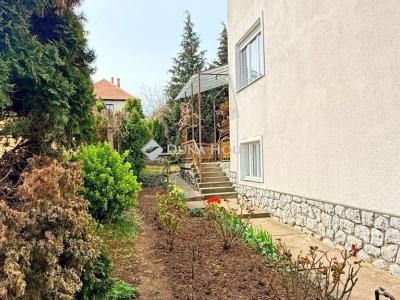Eladó családi ház Eger