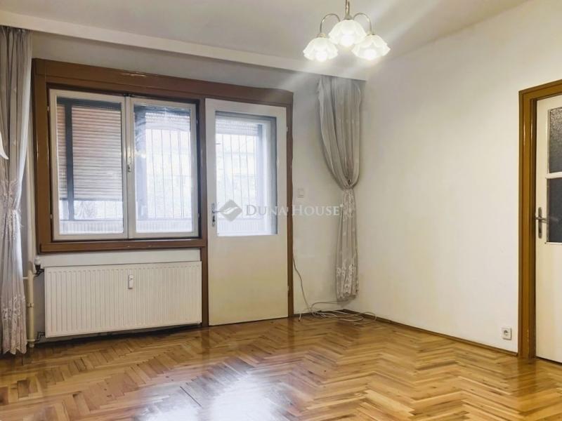 Eladó lakás Budapest