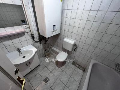 Eladó lakás Hévíz