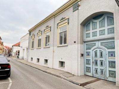 Eladó lakás Pécs