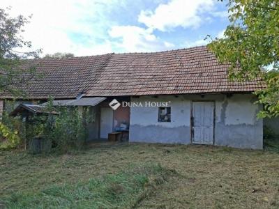Eladó családi ház Gomba