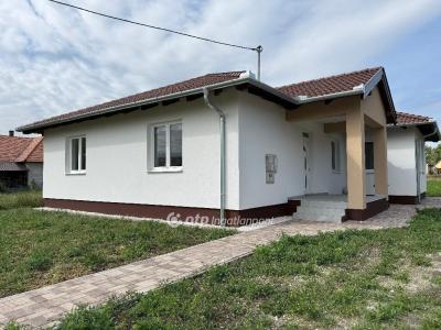 Eladó családi ház Nagykáta