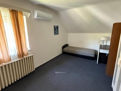 Eladó családi ház Győr