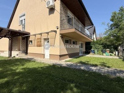 Eladó családi ház Monor