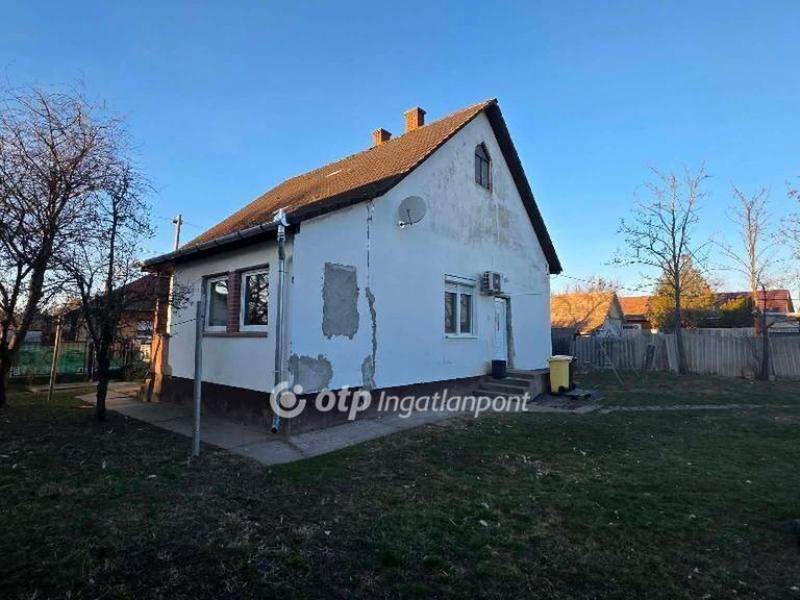 Eladó családi ház Kaba