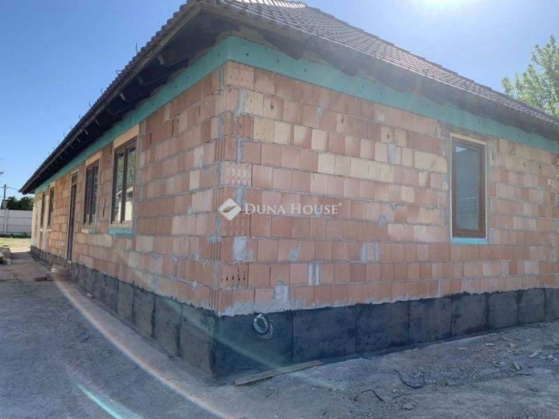 Eladó családi ház Gyömrő