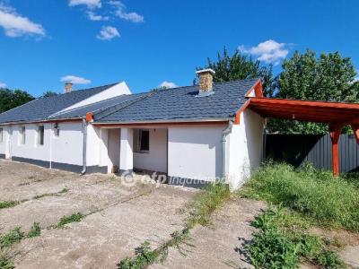 Eladó családi ház Hajdúböszörmény