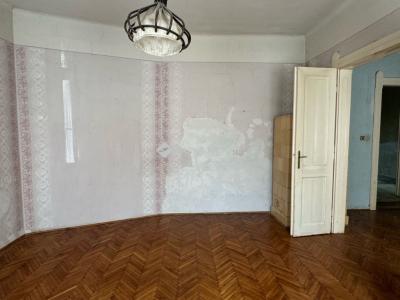 Eladó lakás Pécs