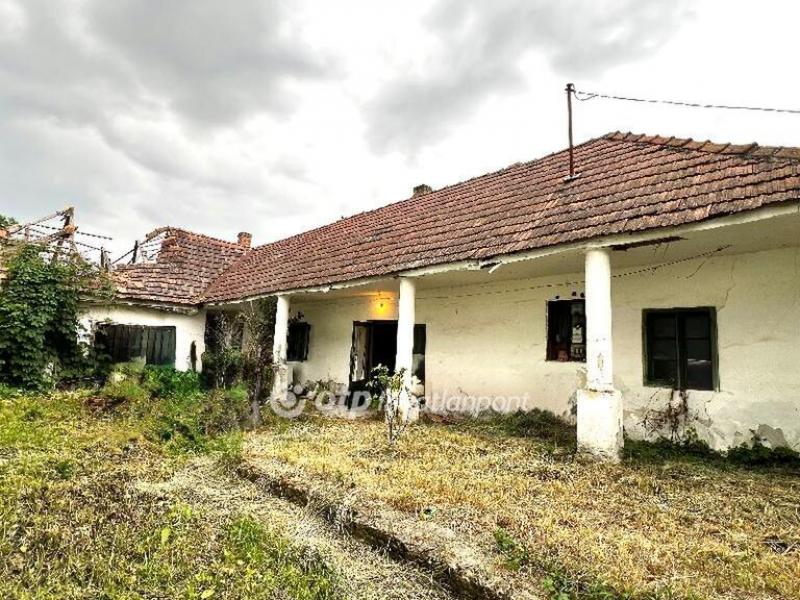 Eladó családi ház Ásványráró