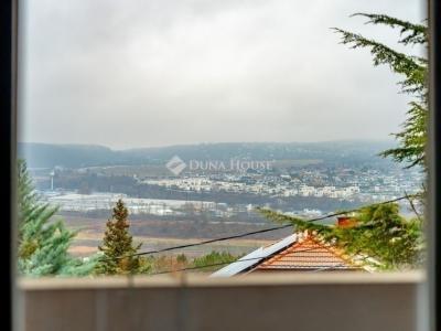 Eladó családi ház Budaörs