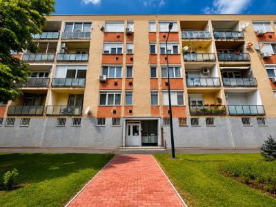 Eladó lakás Hajdúszoboszló