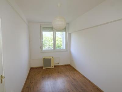 Eladó lakás Zalaegerszeg