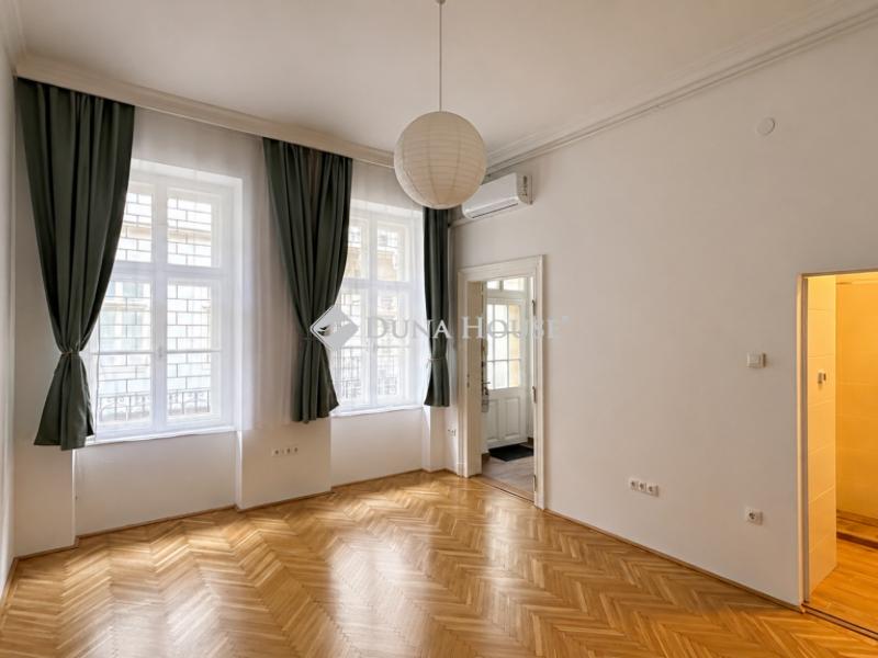 Eladó lakás Budapest