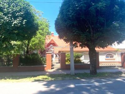 Eladó családi ház Orosháza