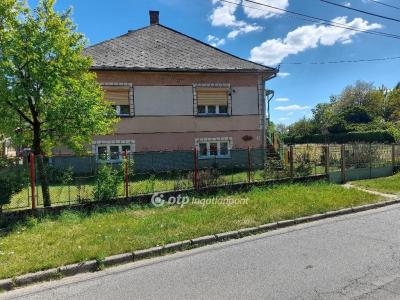 Eladó családi ház Cigánd