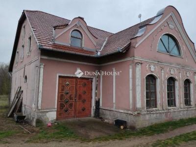 Eladó családi ház Kecskemét