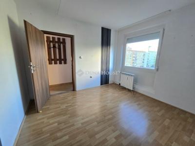 Eladó lakás Pécs