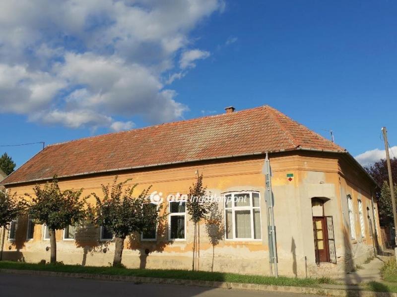 Eladó családi ház Jánoshalma